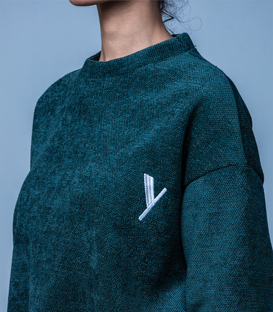 Cropped Nocturne Crewneck